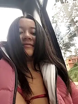 cristal__04 (F teen) - Sucking a dildo in public