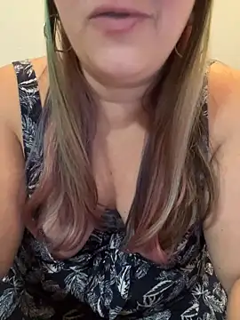 popinasq (F milf) - Squirt delicioso