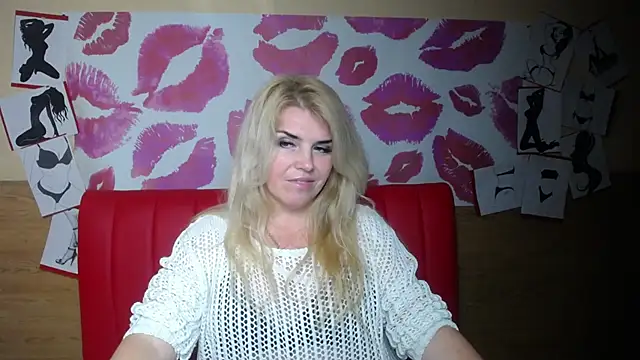 julya_barbi (F milf) - sexy role play toys