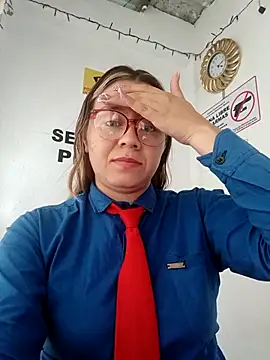 hannah-colx (G young) - I oil my naked body + fingers in ass 🔥