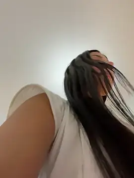 vickym99 (F young) - Make me happy