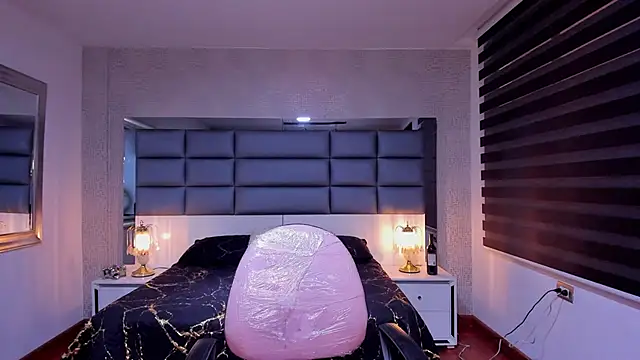 valery_clk (F teen) - serca pussy