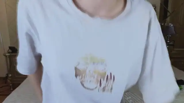 holybabydoll (F teen) - tease ass close to camera