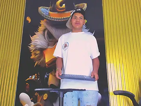 tommy_bigcock19 (G twink) - 🔥show cum explosive 🔥