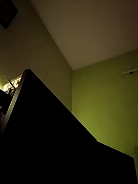 Sandy_Shanura webcam