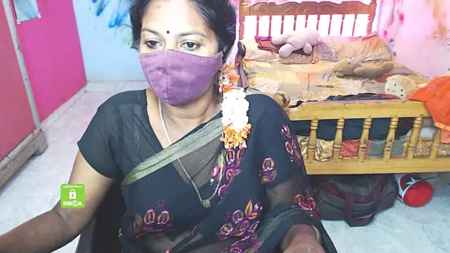 hotgulabi (F milf) - topless