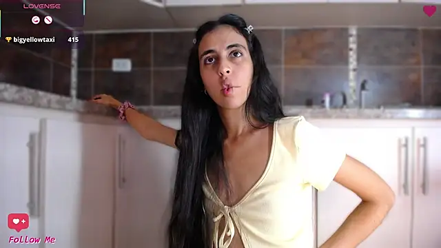 anna_alvarez (F young) - fucks my little pussy