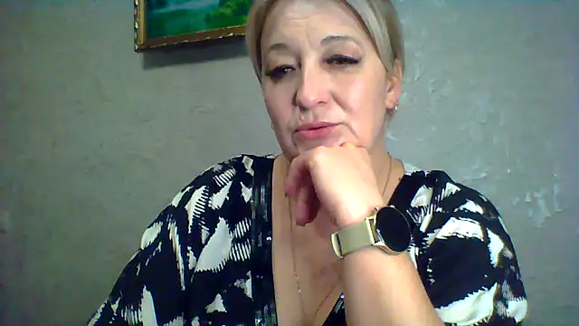 arielxloveresss (F milf) - Kitten toy