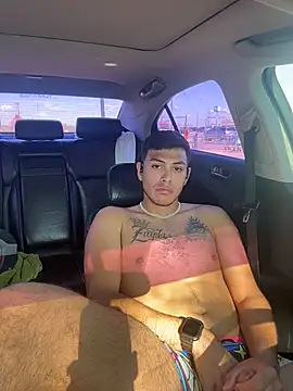 strokingdaddy4 (M young) - Let’s go public👀