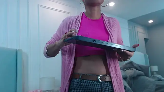 chantalgarner (F milf) - OPEN MY  HAIRY PUSSY  2 MINUTES  ONLY TO