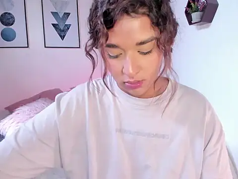 hannarose__ (F young) - show oil in the ass and spanks X 15