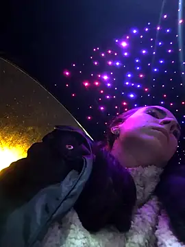 pleasure_of_lifeee (Ask my age) - Spit on boobs