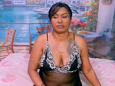 indiansparkle (F mature) - slip that dick in my wet pussy lets cum.