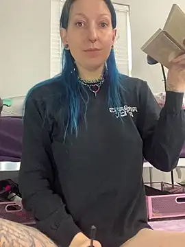 MissCumberdale webcam