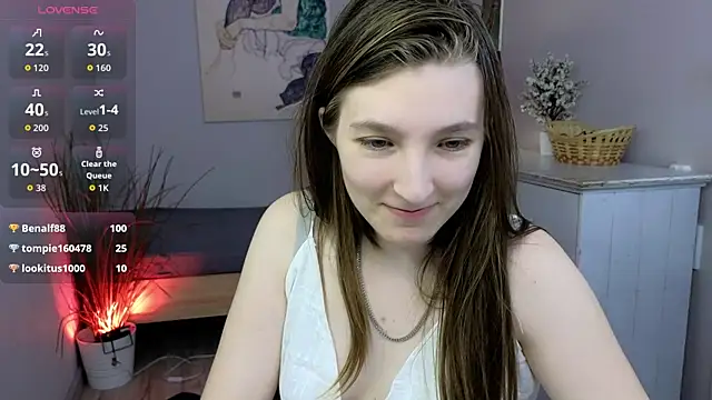 mia_myles (F teen) - Massage tits