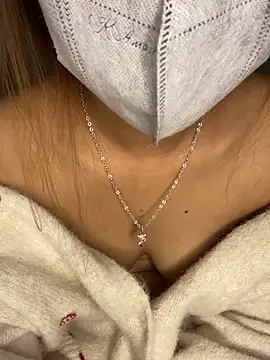 beauty_in (F teen) - they congratulate you