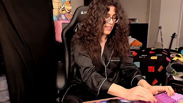 shinycherub (T young) - cum at goal