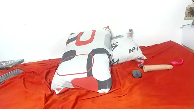 Madeline_Woods webcam