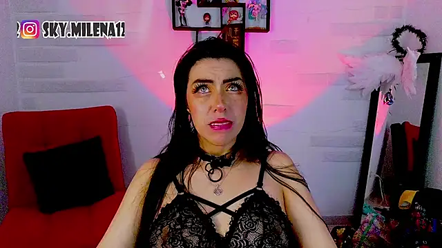 sky_girl1 webcam