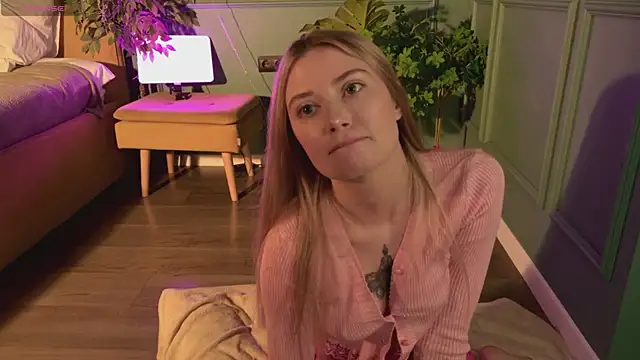 somehow_here_ webcam