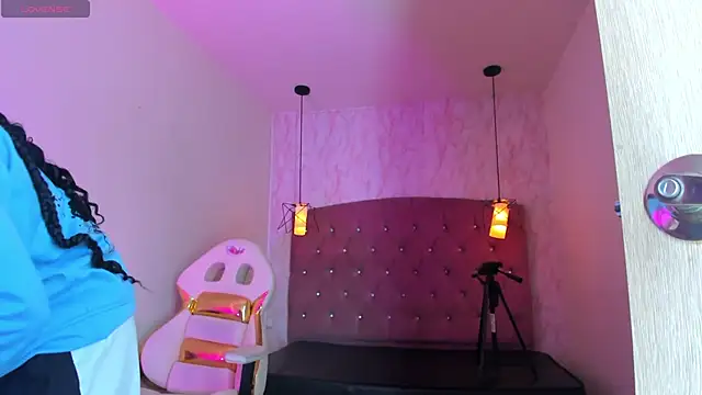 iris__77 - Iris__77's free webcam - UK Sex Cams