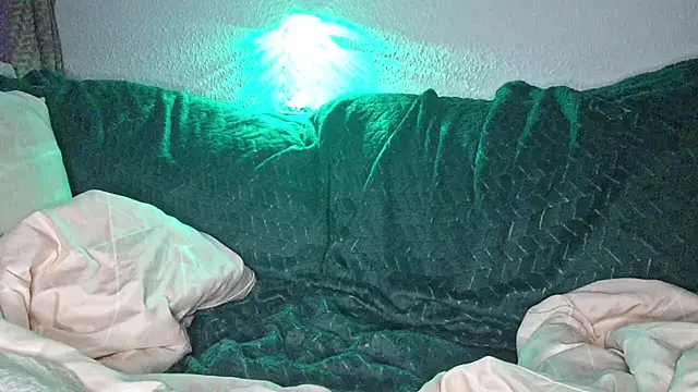 Cyndee_Winter webcam