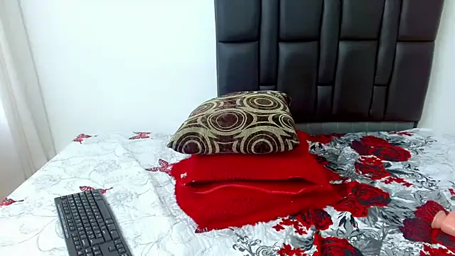 marciana_eren (F teen) - Dildo in my pussy