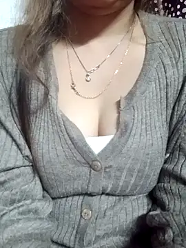 sujatab250 (F young) - Full nude dance in public