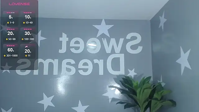 emma_wockll_t webcam