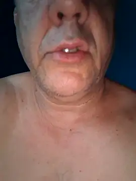 carlossantos07 - Carlossantos07's free webcam - UK Sex Cams