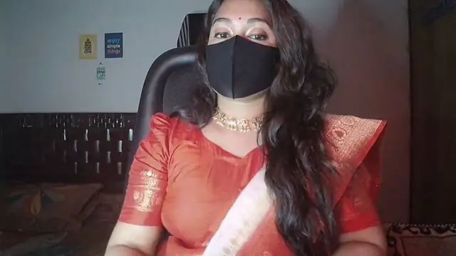 queen_angel67 (F young) - no nude show today