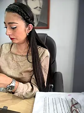 _bella-office1 (Ask my age) - fingers firmly coated with cream 🥵😘💦