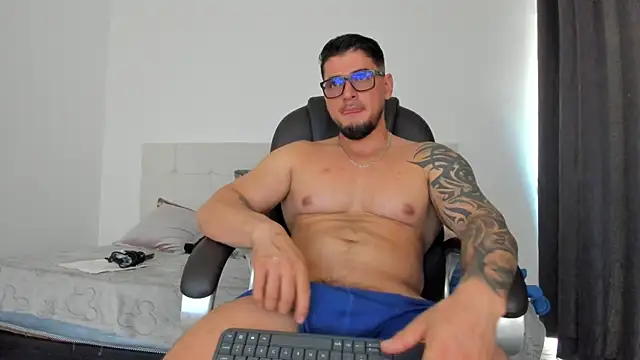 teilor_creed (M young) - show cum