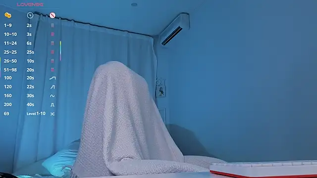 kitty_rest_ (F young) - 😈Worship goddess ass