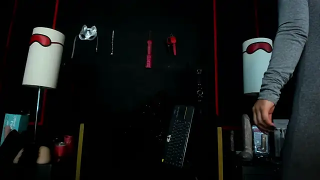 charlottescotte (F young) - Control my toy