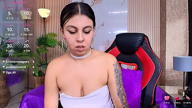 juliet_nasty (F young) - spank my ass for 10