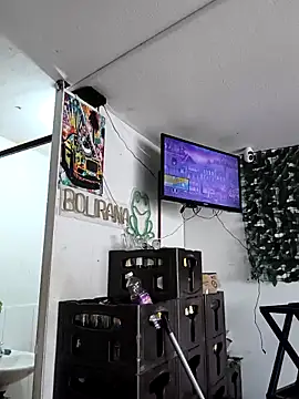 kendra-daring (F young) - Finger in pussy in bus