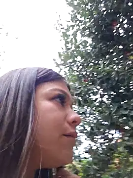 alyshanon18 (F young) - TAKE OFF SHORT IN PUBLIC🔥