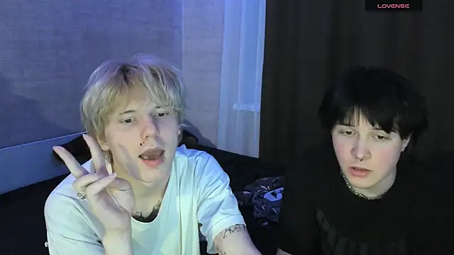 miya_meow_miku webcam