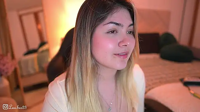 Lau_Bee webcam