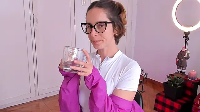 cuddlingbunny webcam