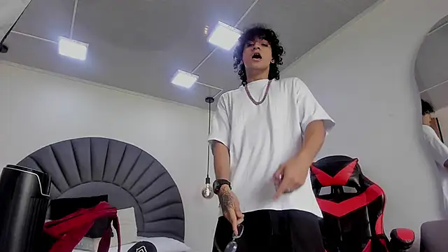 jackestaylor (M twink) - HARDDICK AND MUSCLES 🍆🔥💪