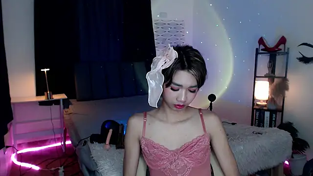 twinnysisters (T young) - HI NEW HERE LETS HAVE FUN DRAIN MY BALLS