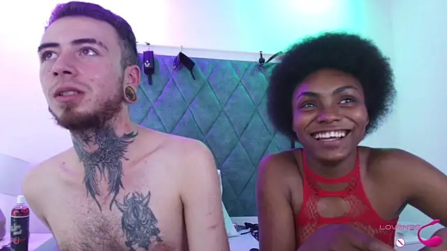 Asha_zuri_and_adam webcam