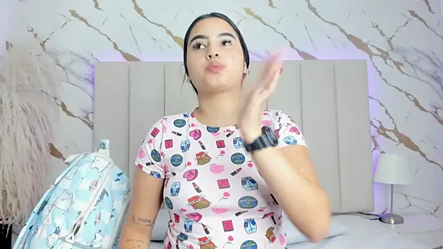 _emma_whiitee_ (F teen) - finger in pussy + cum