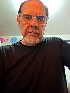 pena633 (M grandpa) - Jack  off