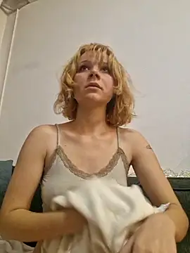 ohjuniper (F teen) - i do whatever last tipper says🍃