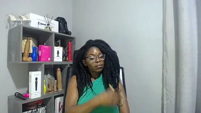 shaniko89 (F milf) - anal fuck,squirt slut