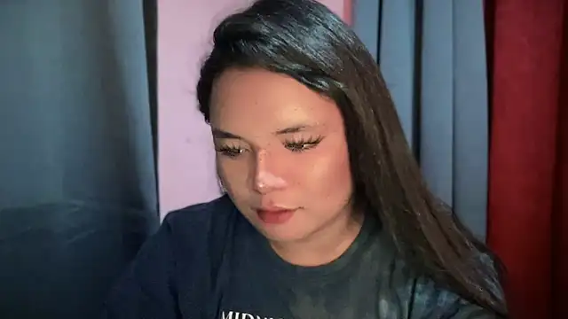 lovinglyours_joanna webcam