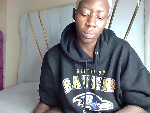 SquirtQueen16 webcam